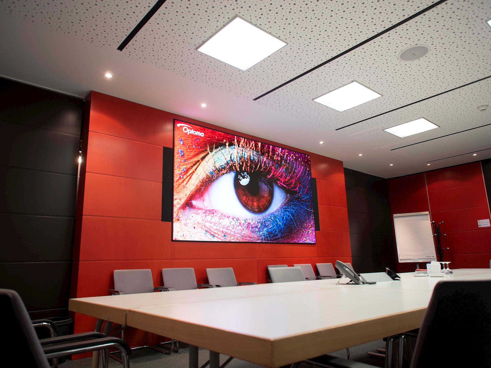 Optoma’s multi award-winning QUAD display exceeds expectations at Badenova in Germany