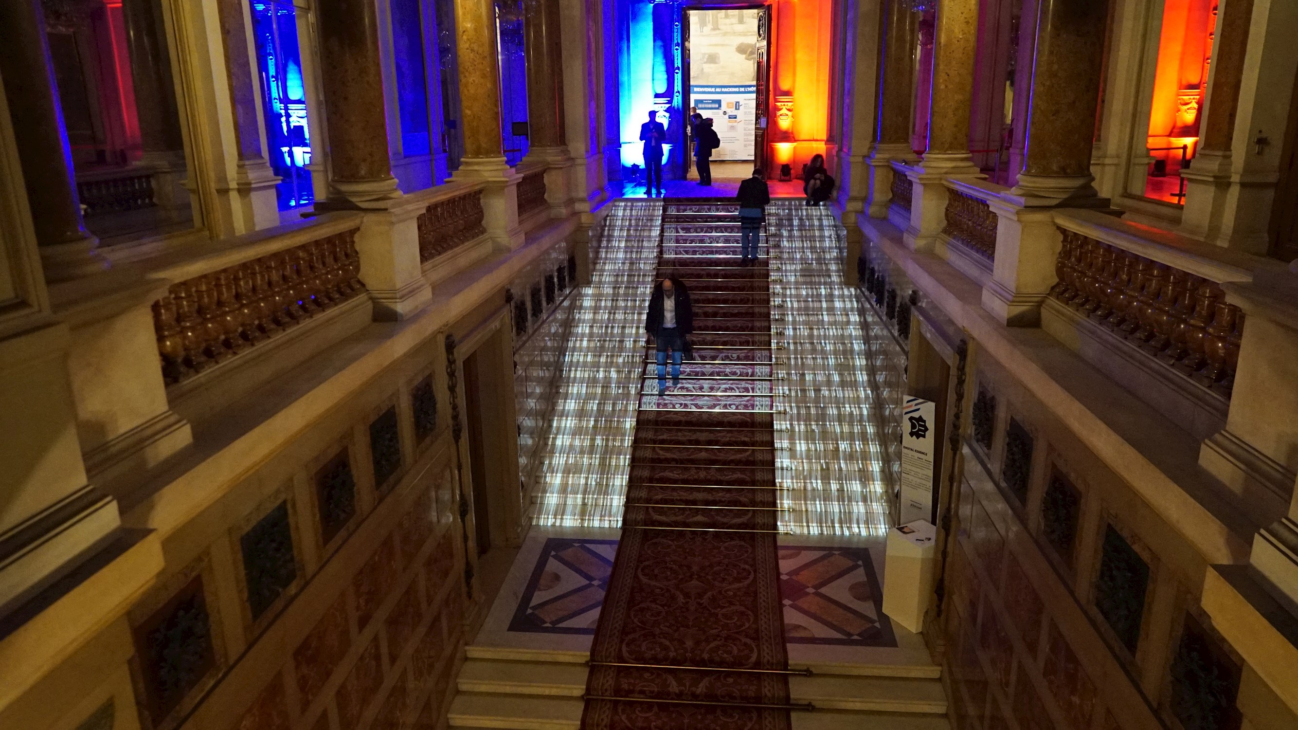 Chasing waterfalls at Paris City Hall with #HackingParis